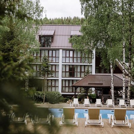 Yaremche Club Hotel Eksteriør billede