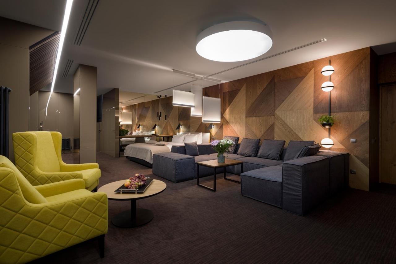 Yaremche Club Hotel Eksteriør billede